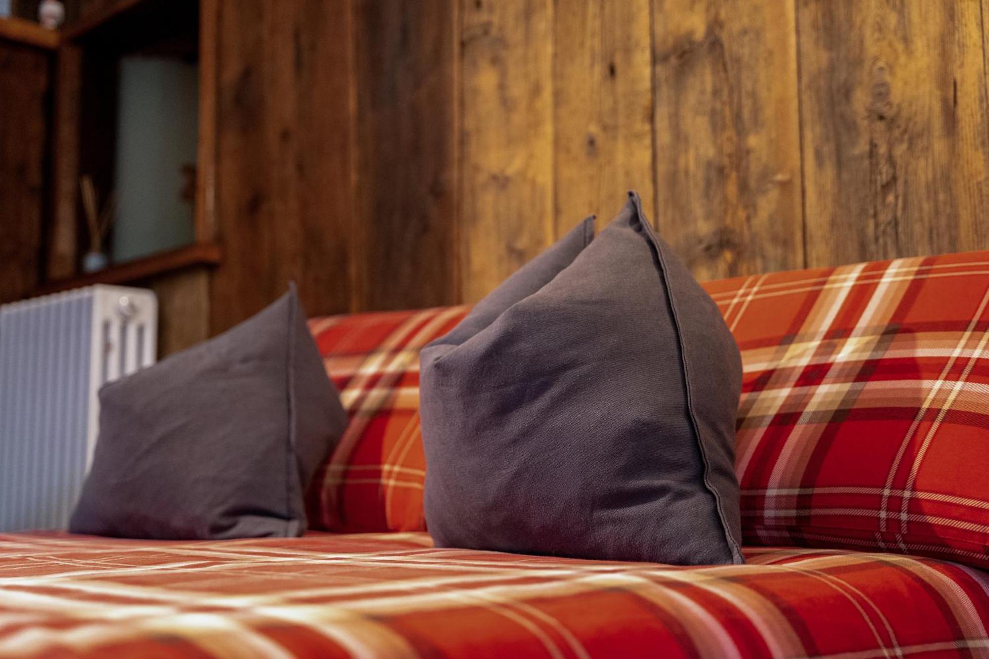 Chalet Saint Salod - Pila Charvensod Buitenkant foto